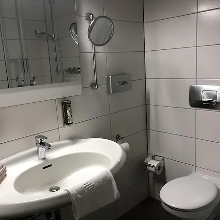 Hotel Engel 3*