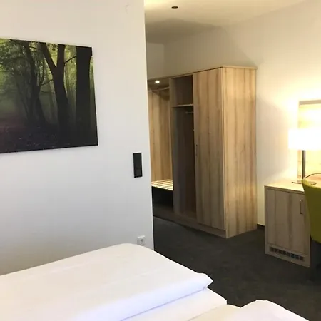 Engel 3*
