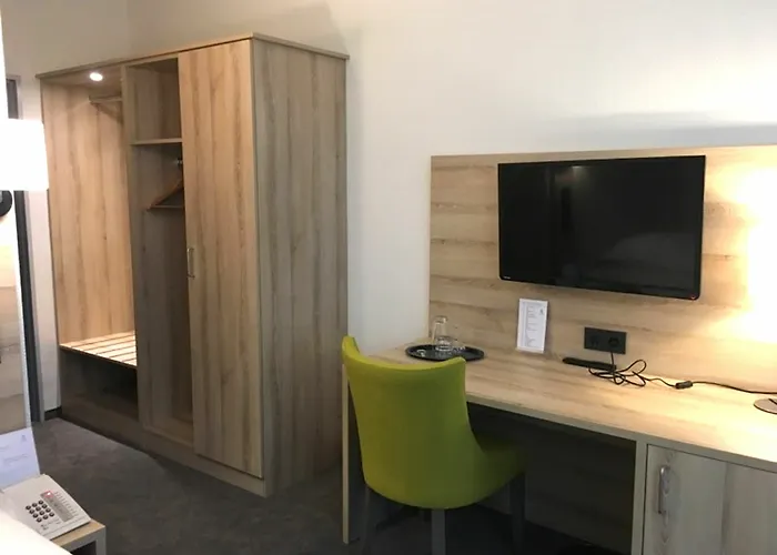 Engel 바트크로이즈나흐